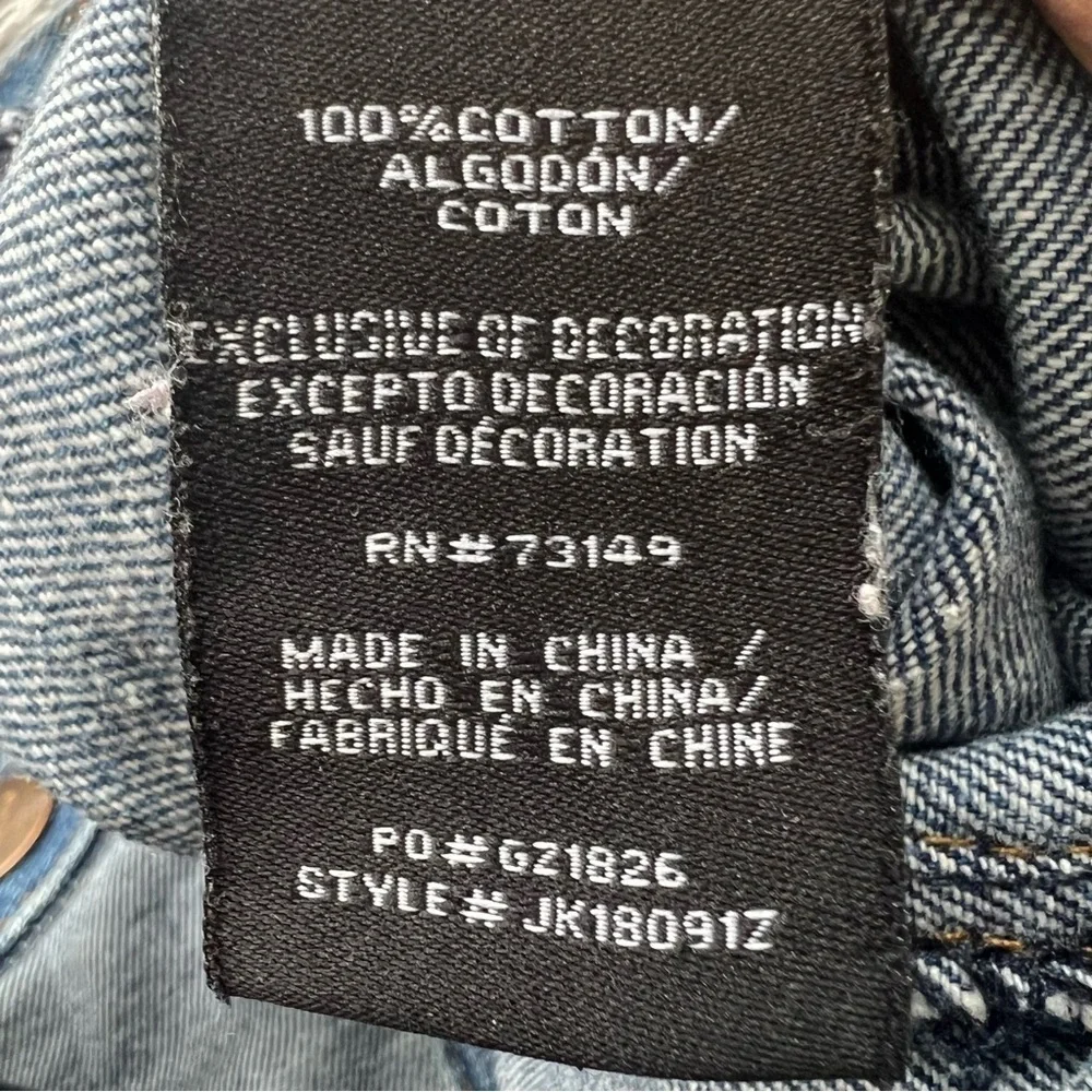 BBJ Women’s Distressed Denim Jean Jacket Size M 100% Cotton Blue Was Long Sleeve - Picture 14 of 15